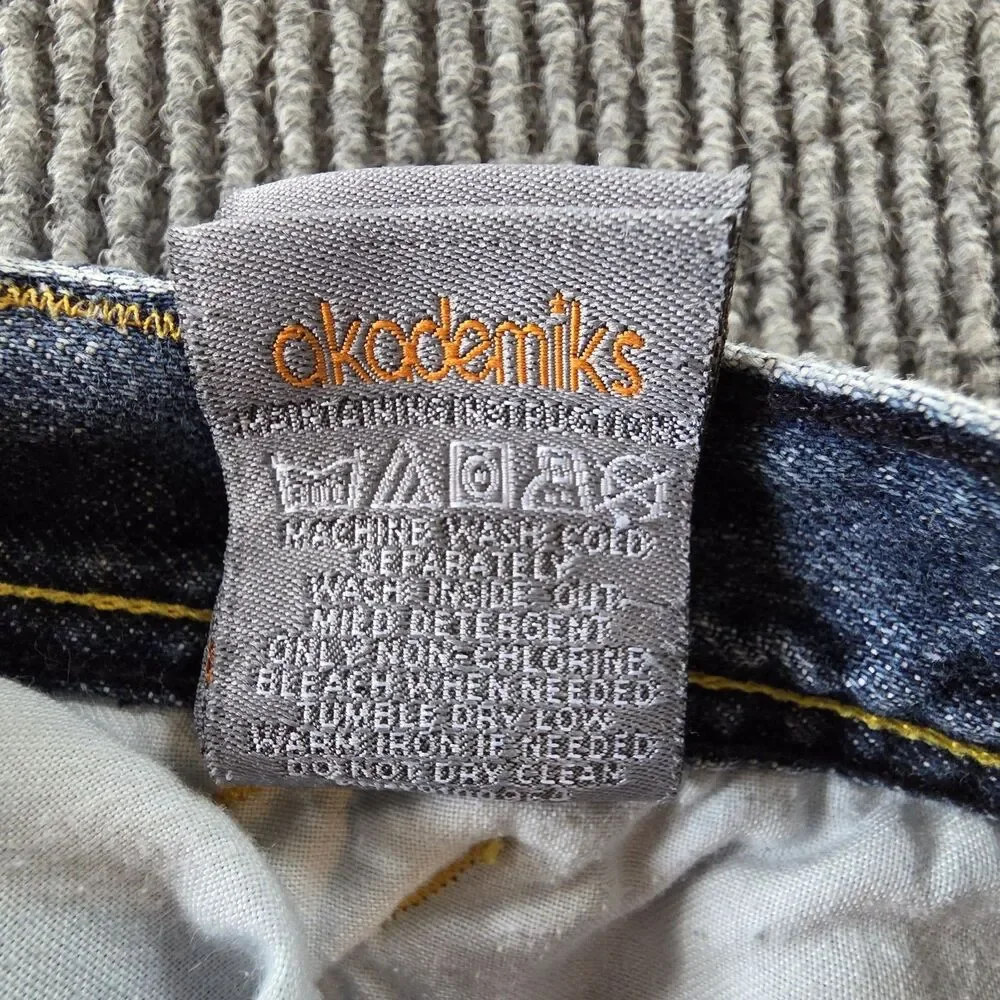 Y2K Vintage Akademiks Jeanius Mens Jean Shorts Size 40 Acid Wash